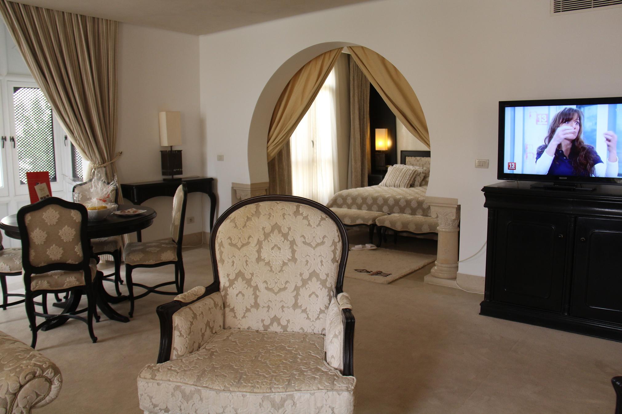 Borj Dhiafa Hotel Sfax Bagian luar foto