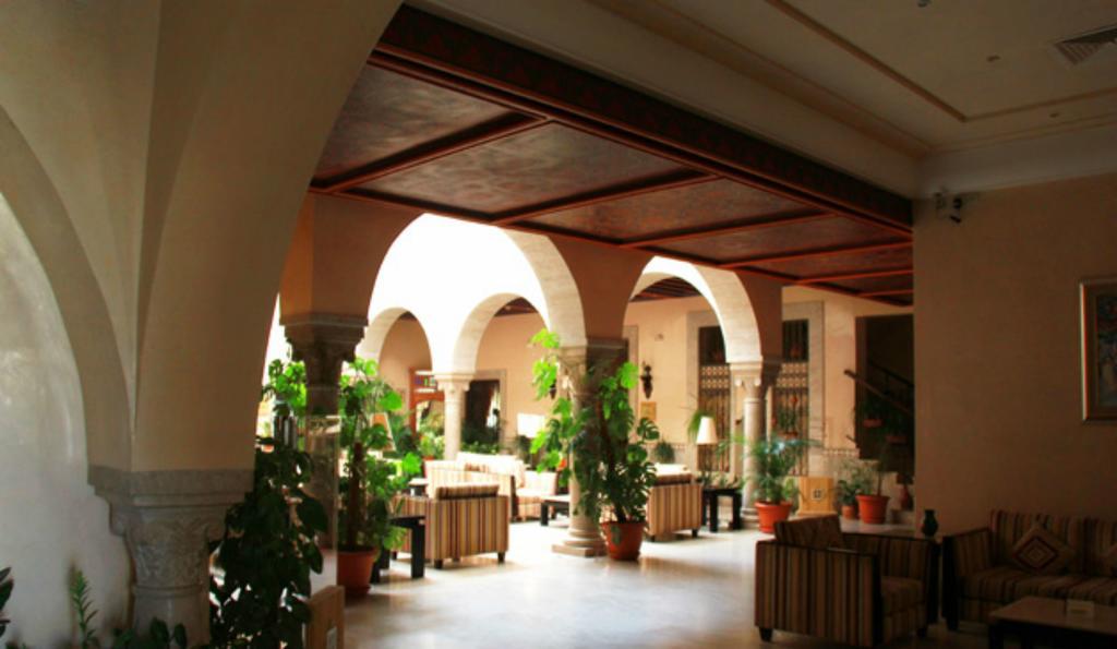 Borj Dhiafa Hotel Sfax Bagian luar foto
