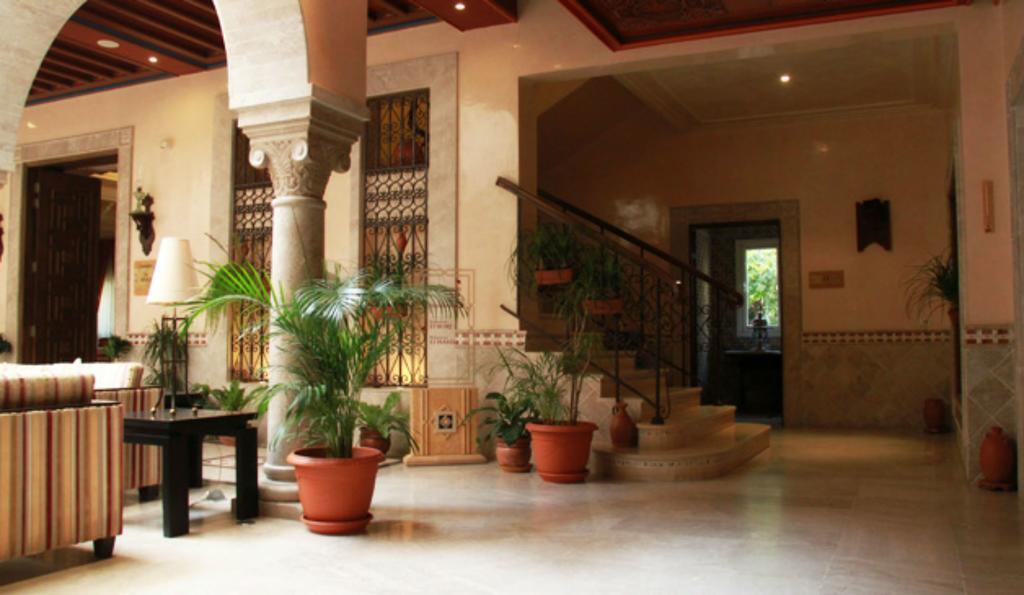 Borj Dhiafa Hotel Sfax Bagian luar foto