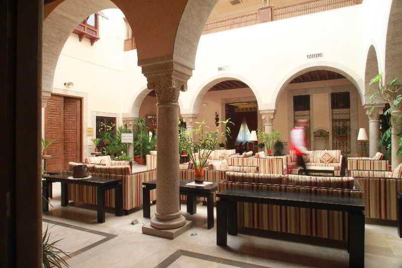 Borj Dhiafa Hotel Sfax Bagian luar foto