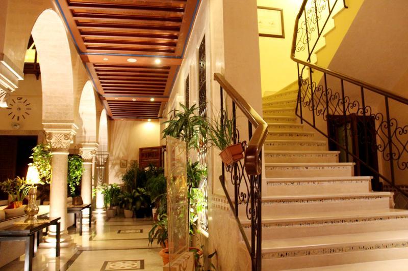 Borj Dhiafa Hotel Sfax Bagian luar foto